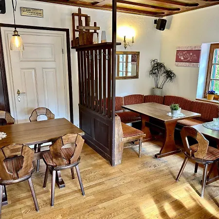 Casa de hóspedes Steakhaus 3*