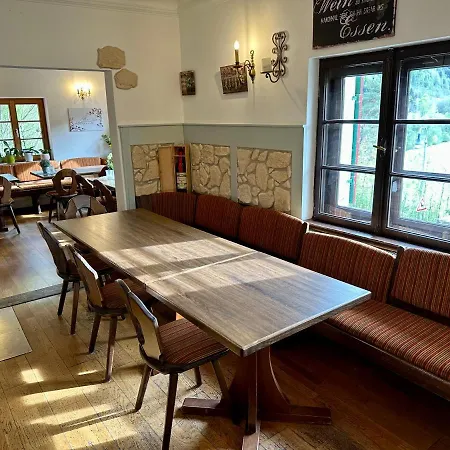 Pensjonat Steakhaus *
