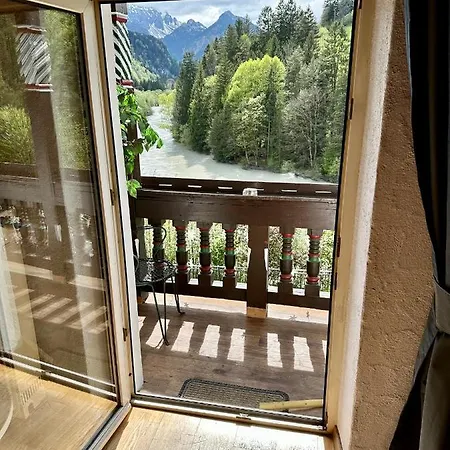 Steakhaus Casa de hóspedes 3*