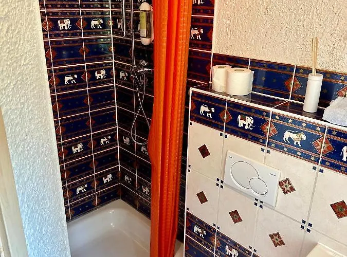 招待所 Steakhaus 3*